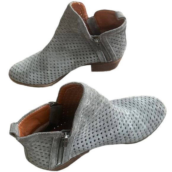 Lucky Brand Ankle Booties, Boho Side Zip Perforated Boots Womens Sz 7 Grey - Picture 4 of 13
